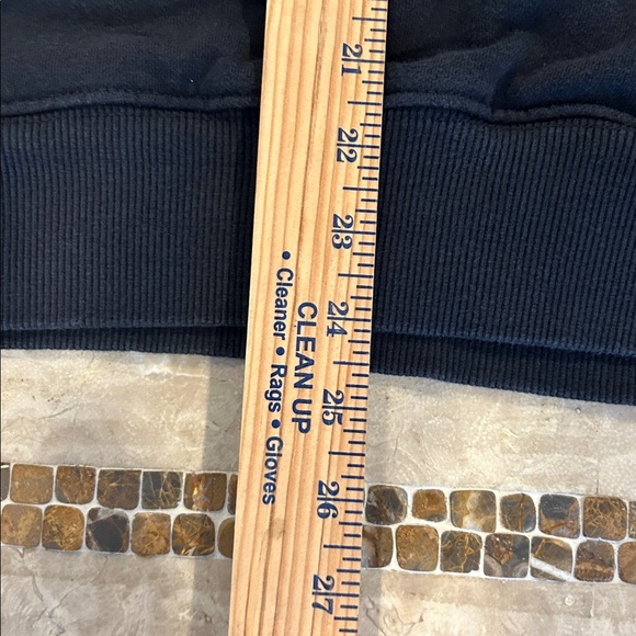 The North Face Men’s Black Pullover Hoodie with Kangaroo Pocket Size M - Picture 7 of 7